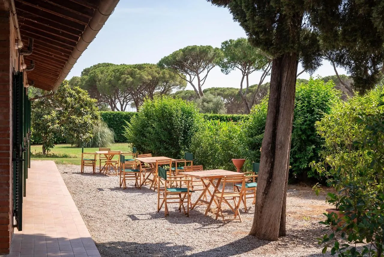 Razza Del Casalone Guest House Grosseto Italy