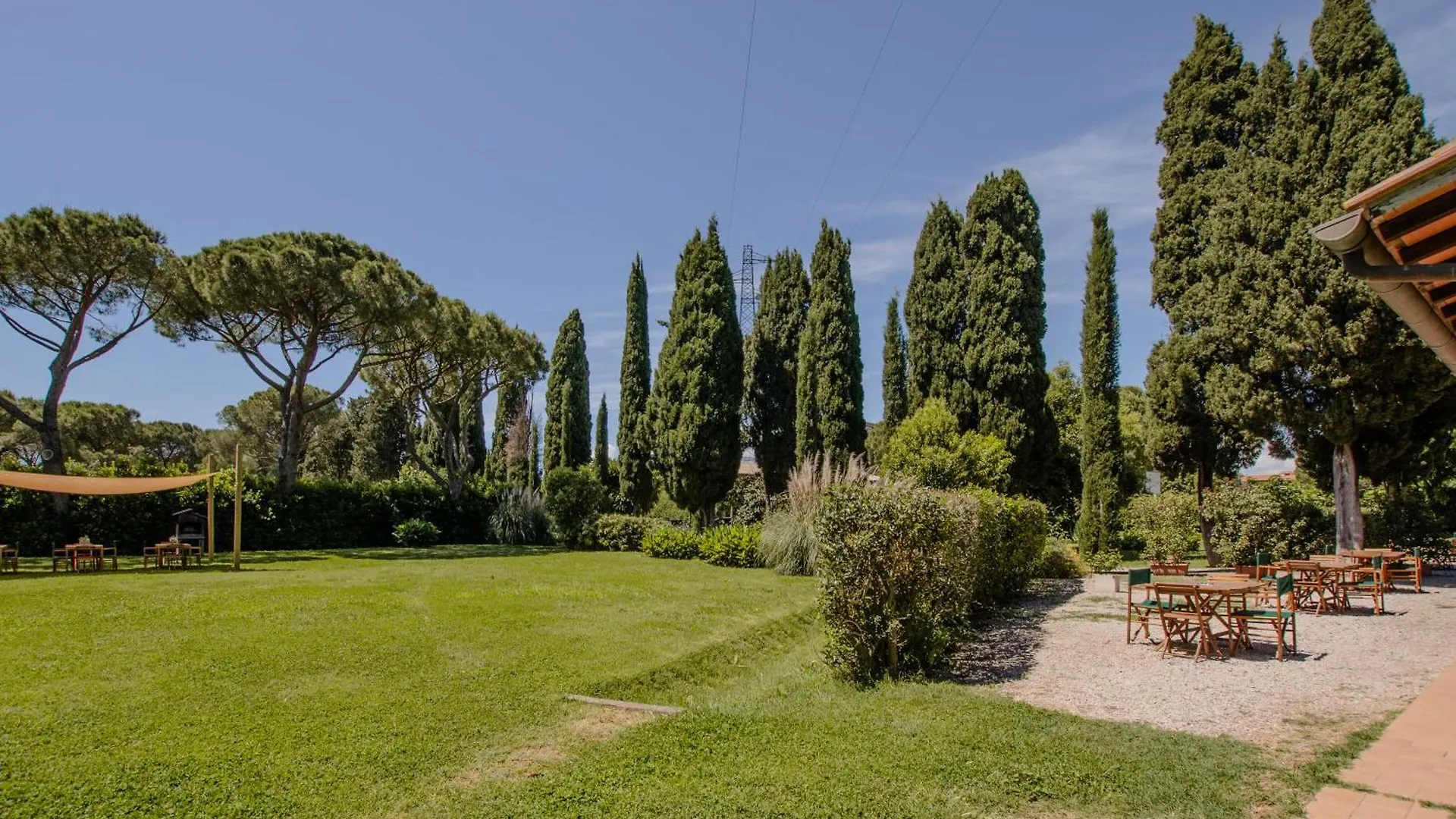 Razza Del Casalone Guest House Grosseto