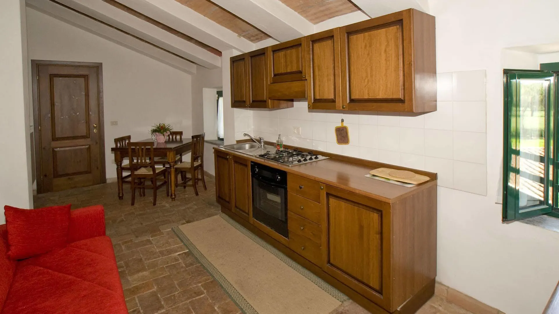 Razza Del Casalone Guest House Grosseto