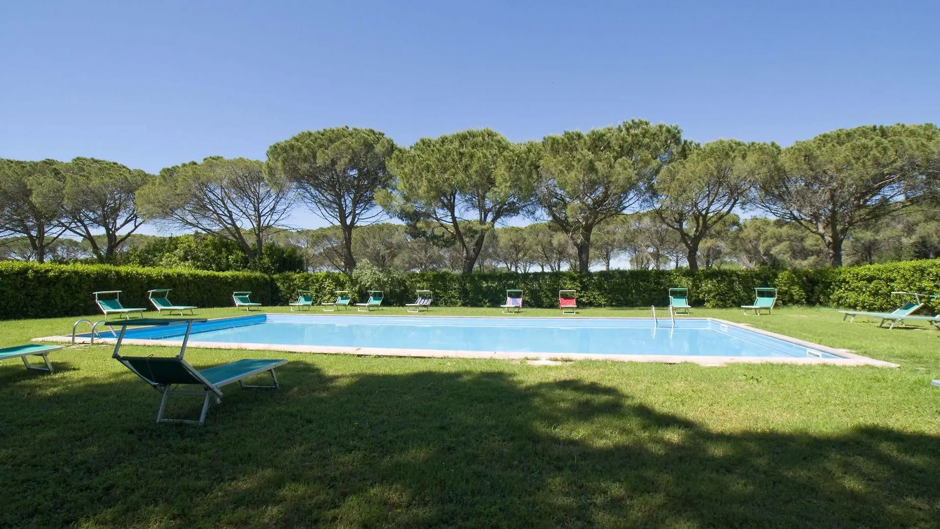 Razza Del Casalone Guest House Grosseto Italy
